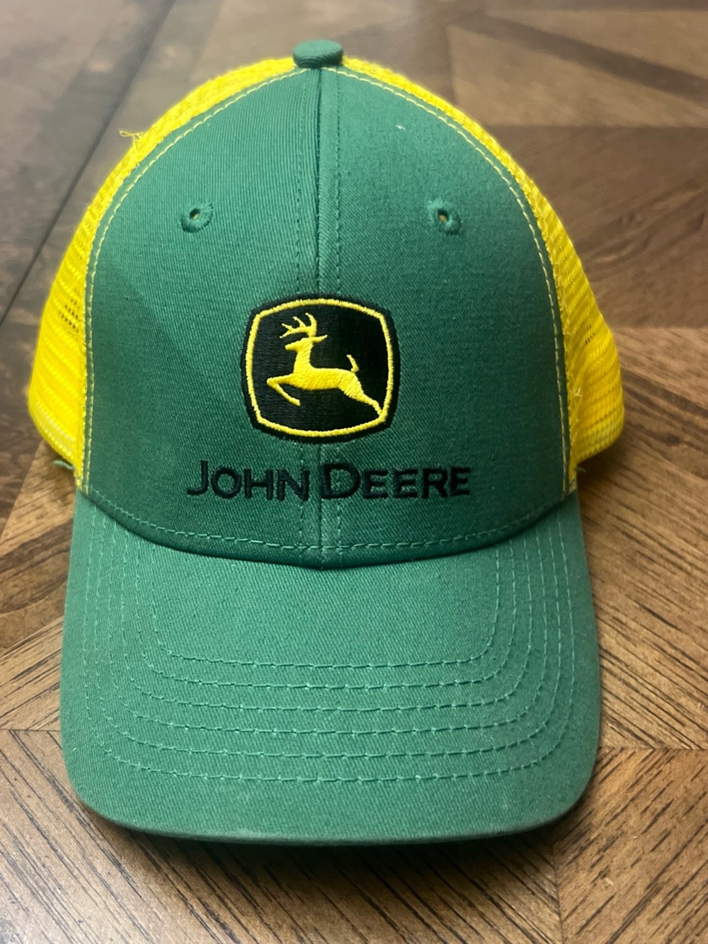 Excellent John Deere Green & Yellow Mesh Trucker Adjustable Snapback Hat Cap